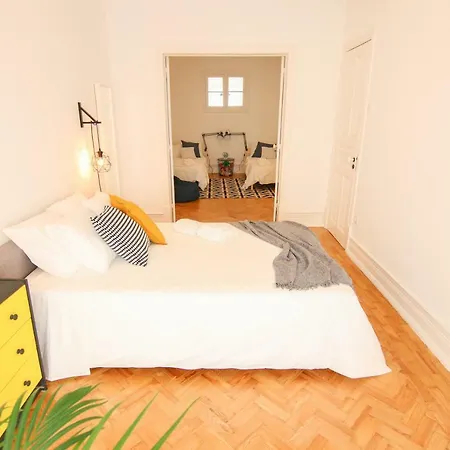 Amazing Fully Renovated In Center